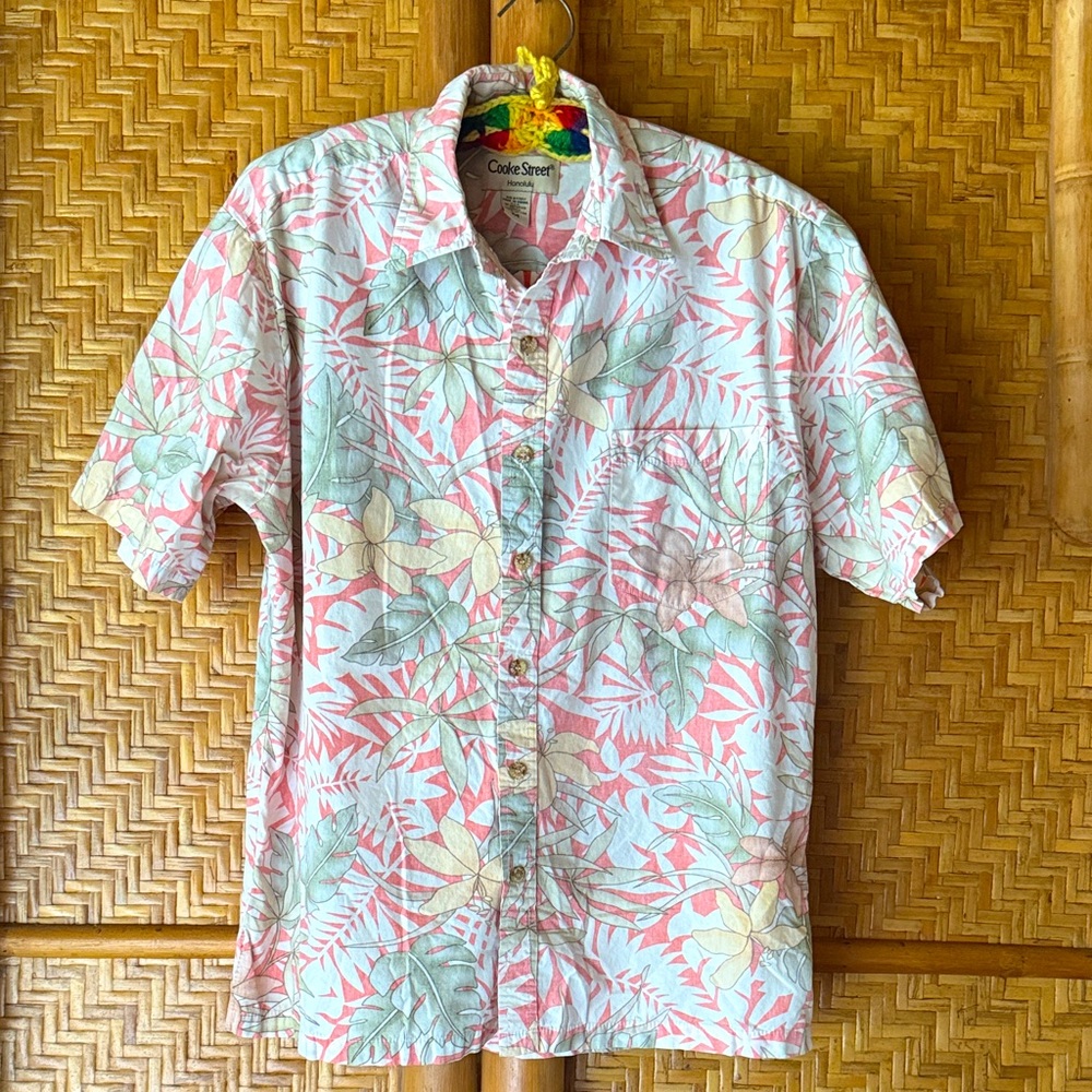 Cooke Street Hawaiian aloha Print Shirt - Pink and Green floral Medium